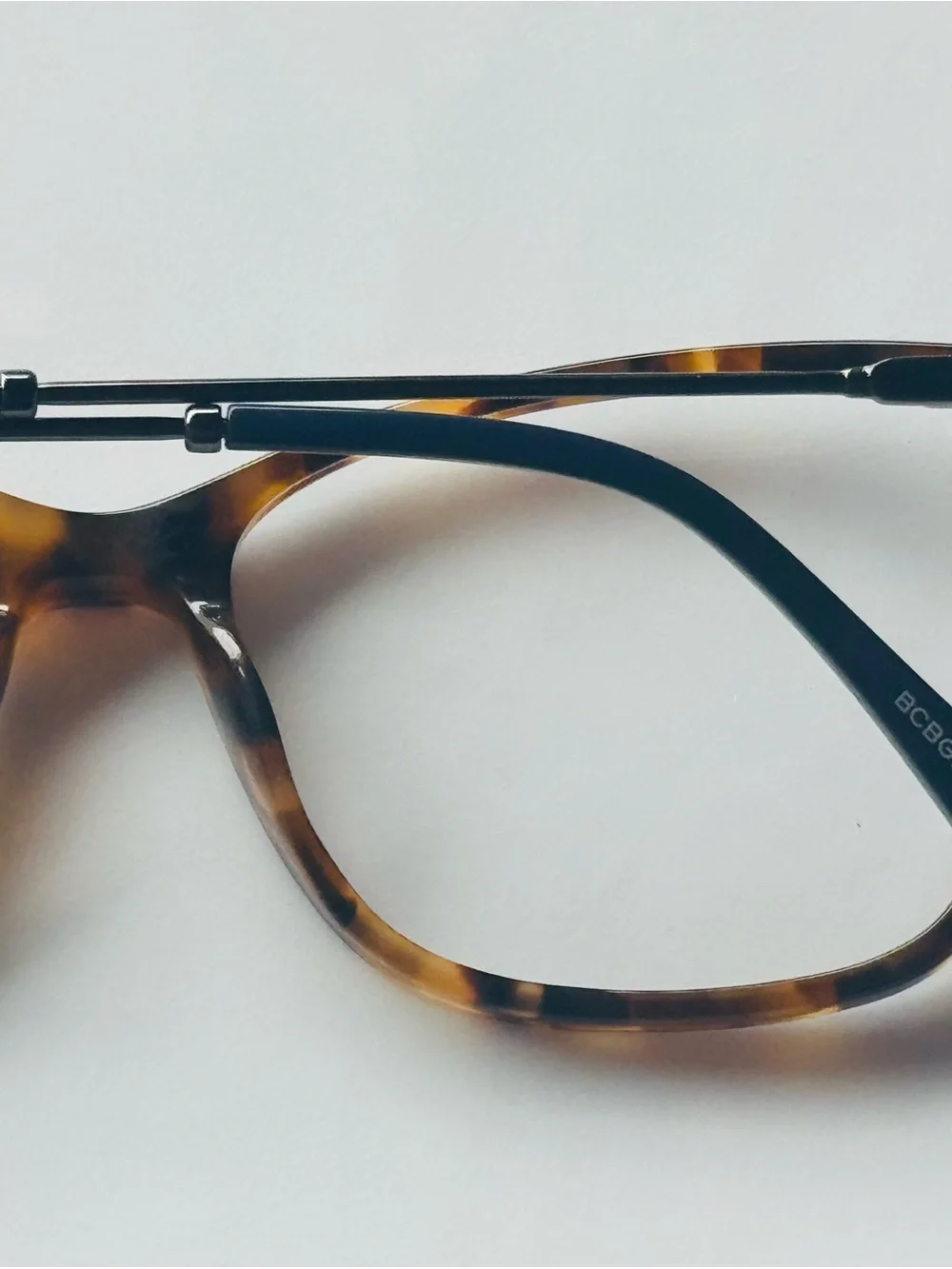 BCBGMaxAzria stylish tortoise